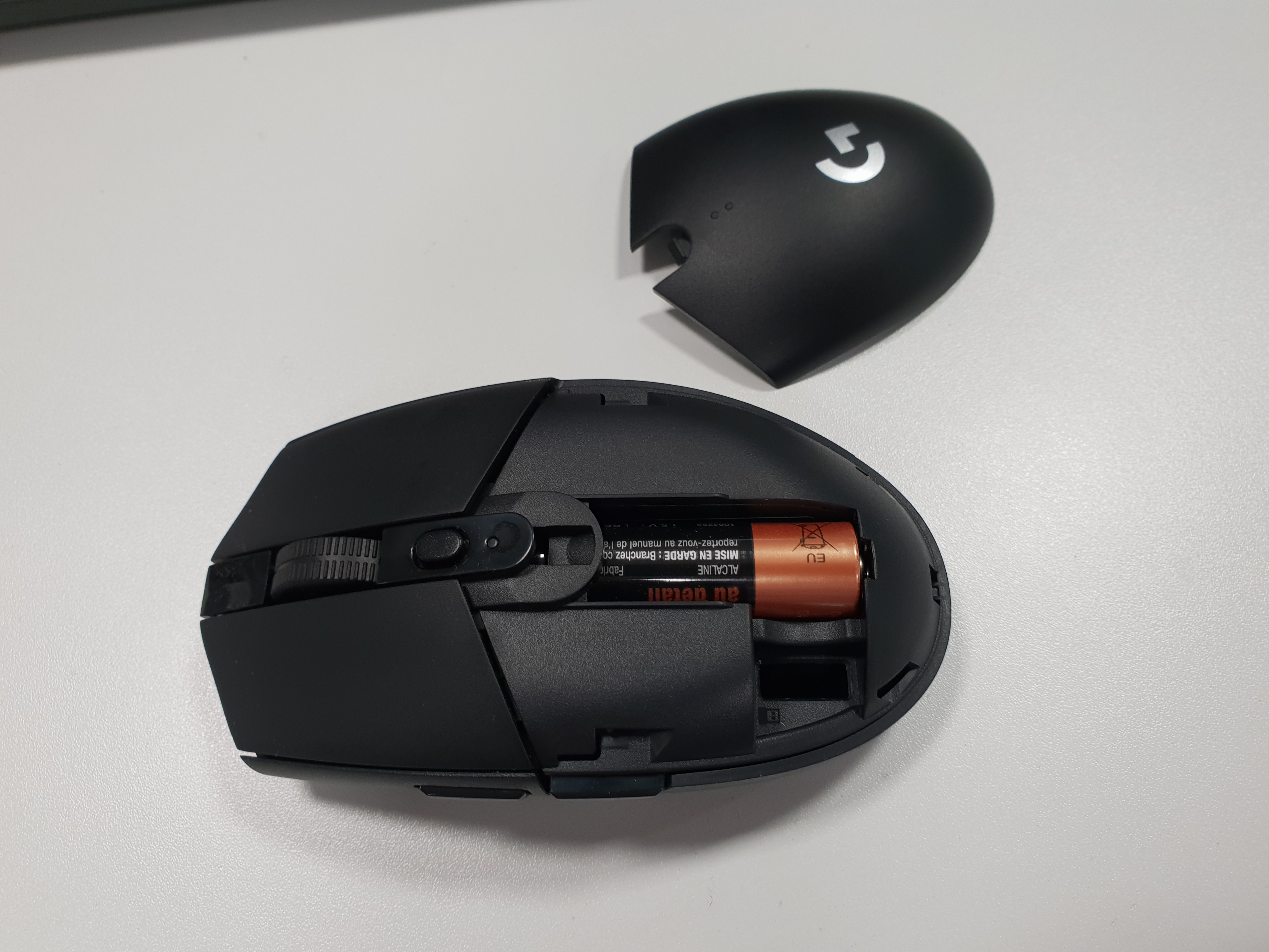 Мышь беспроводная logitech g g304